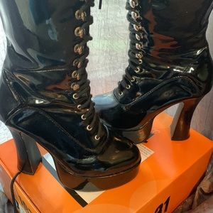 Super Sexy Halloween Costume Lace Up Boots